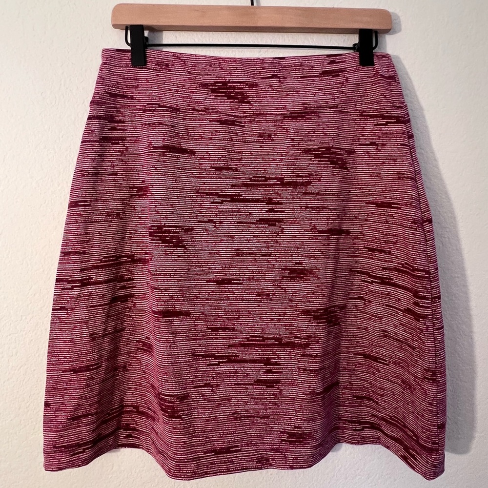 Eddie Bauer Red Print Skirt Size Medium